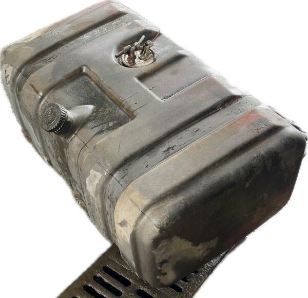 deposito_combustible_485595298448127504055841_iveco_iveco_eurocargo_170_e_23180_e_23_1994_227cv_5816cc_1001888