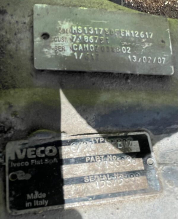 diferencial_trasero_42550053r_1_617z_6_37_iveco_iveco_iveco