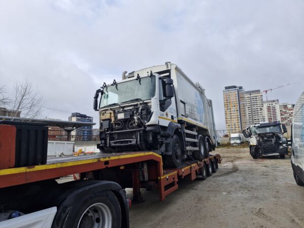 iveco_iveco_stralis_ad_260s33_at_260s33_2013_330cv_8708cc_1016777