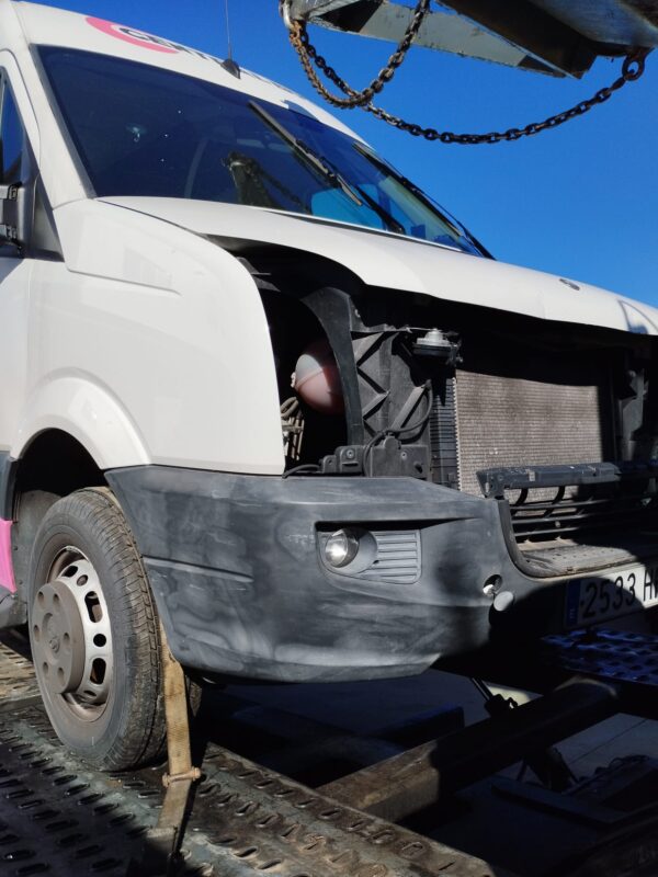 volkswagen_crafter_30_35_bus_2e_bus_10812