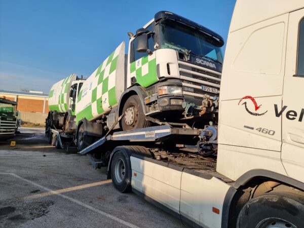 scania_scania_4_series_94_d_230_1999_230cv_9000cc_1009888