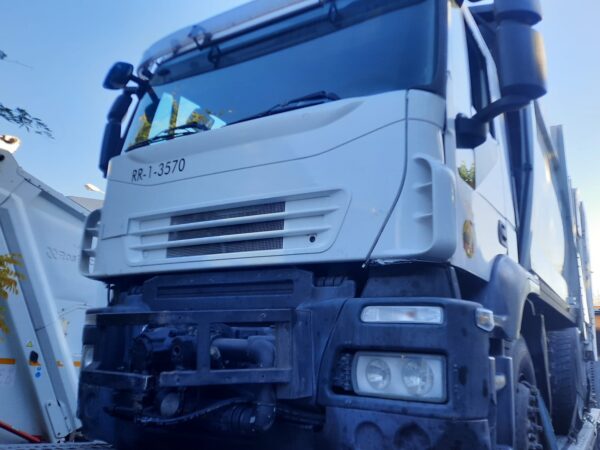 iveco_iveco_stralis_ad_260s27_at_260s27_2004_272cv_7790cc_1010467