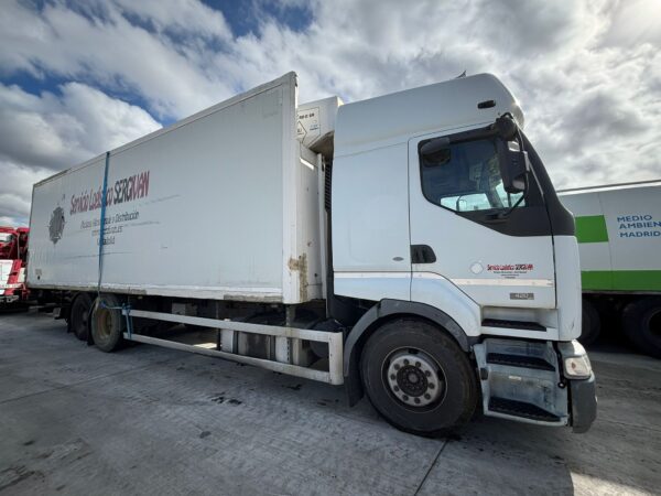 renault_trucks_renault_trucks_premium_route_420_26_2000_412cv_11100cc_1007901