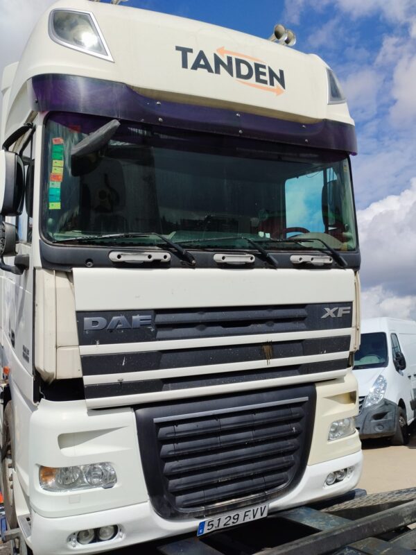 daf_xf_105