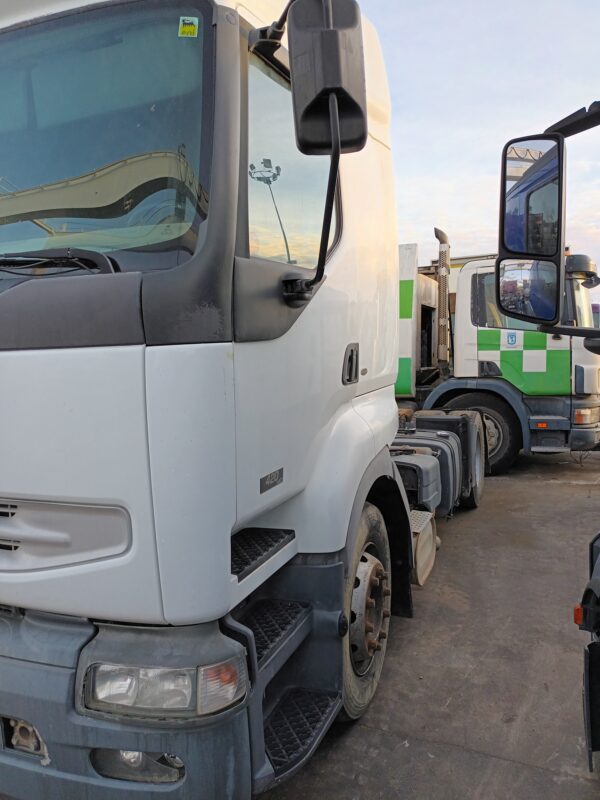 renault_trucks_renault_trucks_premium_route_420_18_2000_412cv_11100cc_1007897
