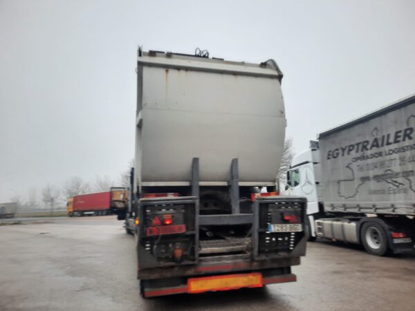 mercedes_benz_mercedes_benz_econic_2628_l_2001_279cv_6884cc_1013427