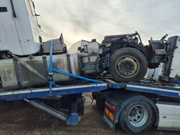 scania_scania_pgrt_series_r_470_2004_469cv_11716cc_1009901