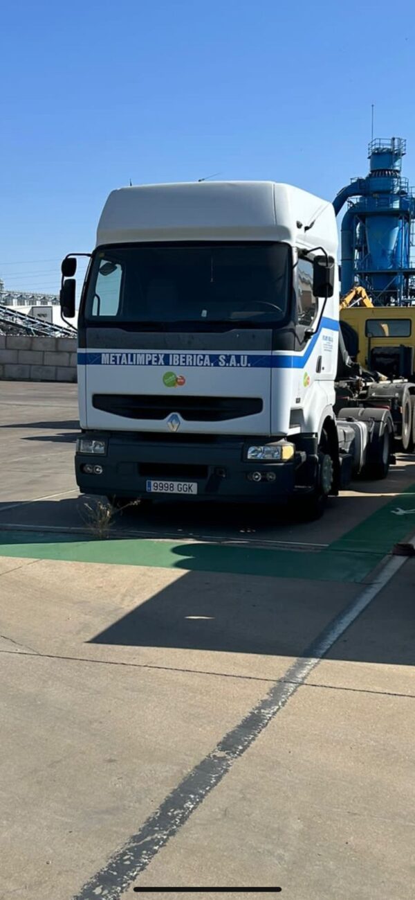 renault_trucks_premium_distribution