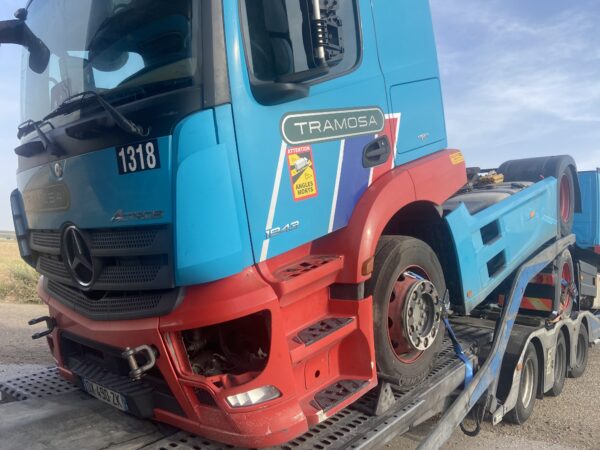 mercedes_benz_actros_mp4_1843_l_2011