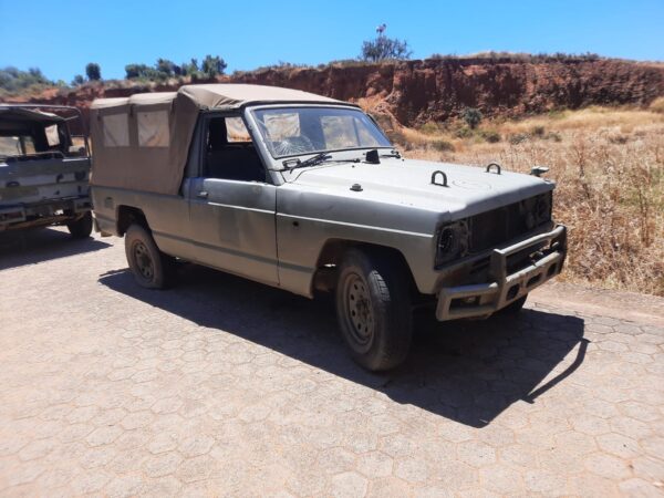 nissan_patrol_patrol_pick_up_corto