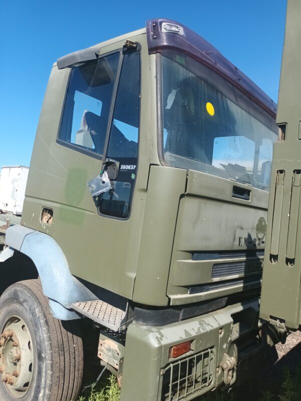 iveco_iveco_eurotrakker_mp_380_e_37_h_1993_2004_370cv_13798cc_1002210