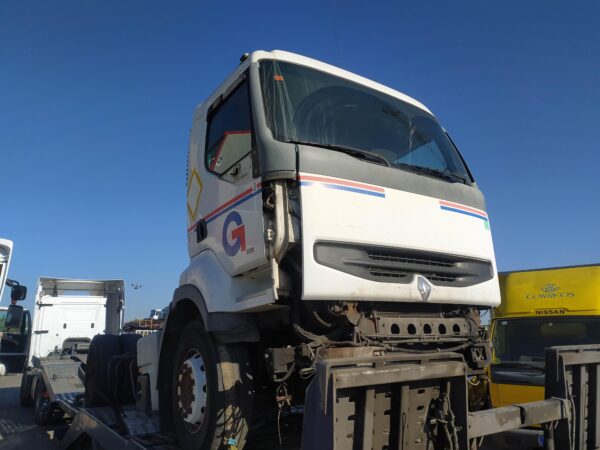 renault_trucks_renault_trucks_premium_distribution_300_18d_t_1996_298cv_9839cc_1004085