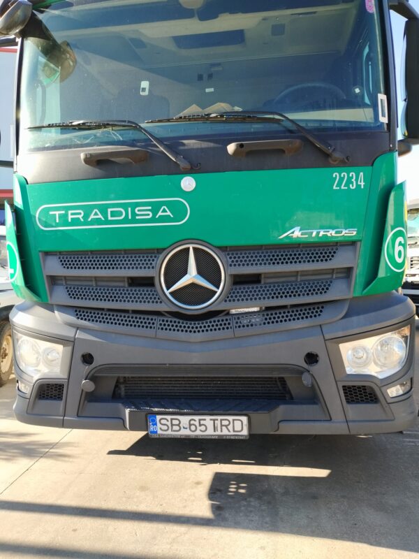 mercedes_benz_actros_mp4_1843_l_2011
