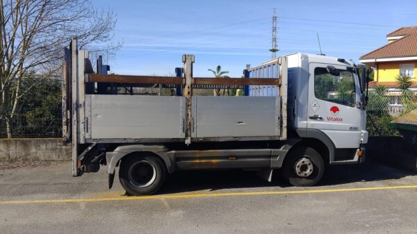 mercedes_benz_mercedes_benz_atego_2_815_f_2004_136cv_4249cc_1013354