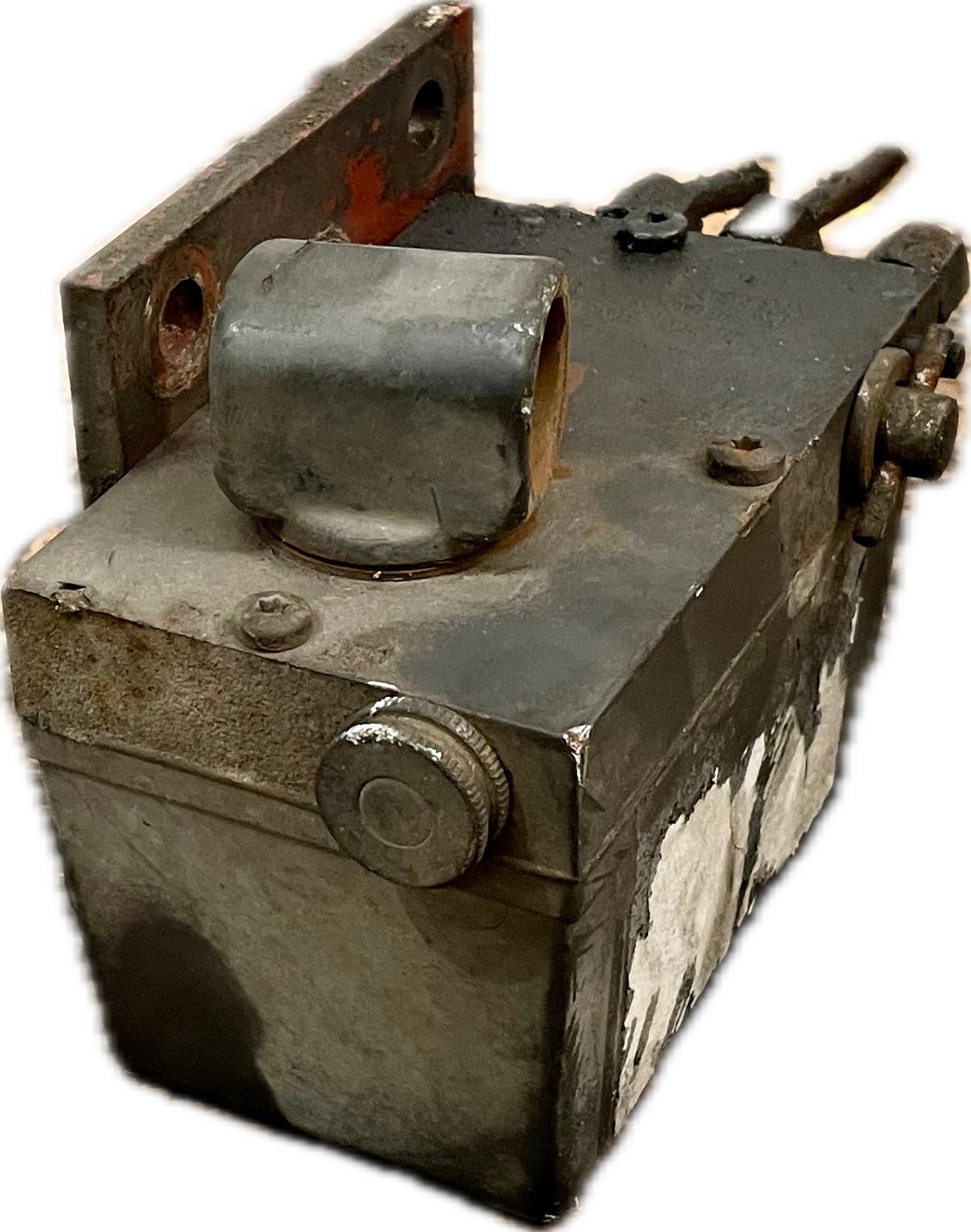 BOMBA SUSPENSION HIDROACTIVA IVECO IVECO EUROCARGO 170 E 23 180 E 23 1994- 227CV 5816CC 1001888 - 9848124199458298500316981