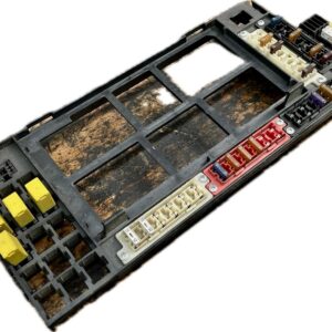 caja_de_fusibles_500396901_iveco_iveco_stralis_ad_260s35_2004_352cv_7990cc_1010469