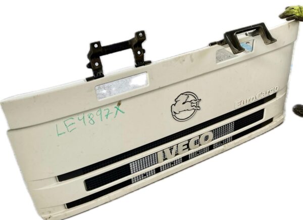 calandra_delantera_de_radiador_8142413504110983_iveco_iveco_eurocargo_170_e_23180_e_23_1994_227cv_5816cc_1001888