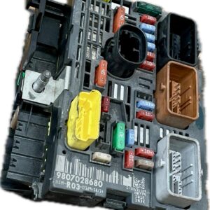 caja_de_fusibles_9807028680_citr_n_jumpy_1_6_hdi_92_29_l2h1