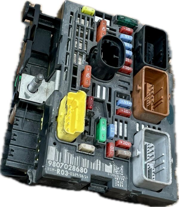 caja_de_fusibles_9807028680_citr_n_jumpy_1_6_hdi_92_29_l2h1