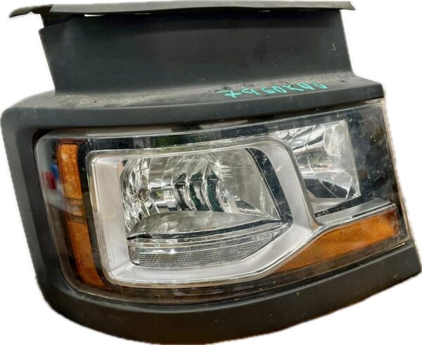 faro_derecho_26558432379894_scania_scania_pgrt_series_p_450_2013_450cv_12742cc_1017851
