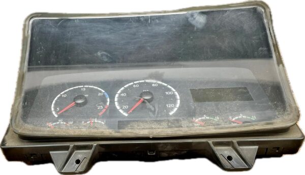 cuadro_instrumentos_19227591852898_scania_scania_pgrt_series_p_380_2004_379cv_10600cc_1009842
