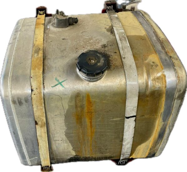 deposito_combustible_98472351_iveco_iveco_eurotech_mh_190_e_27_190_e_27_p_1998_272cv_7790cc_1002287