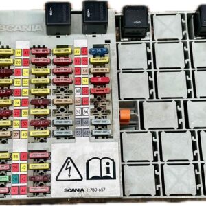 caja_de_fusibles_17757961879068_scania_scania_pgrt_series_p_380_2004_379cv_10600cc_1009842