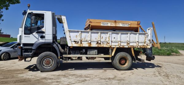 iveco_iveco_trakker_ad_190t35_w_ad_190t36_w_at_190t35_w_at_190t36_w_2004_352cv_7790cc_1008242