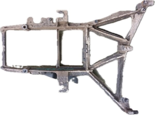 soporte_faro_izquierdo_1396936_daf_daf_xf_ft_460_2012_462cv_12900cc_1016498