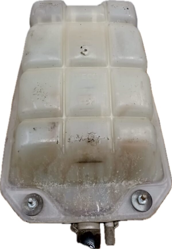 deposito_expansion_98426669_iveco_eurocargo