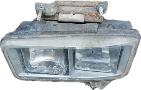 faro_antiniebla_izquierdo_35080748_iveco_iveco_eurotech_mt_190_e_24_1997_1998_239cv_7685cc_1001947