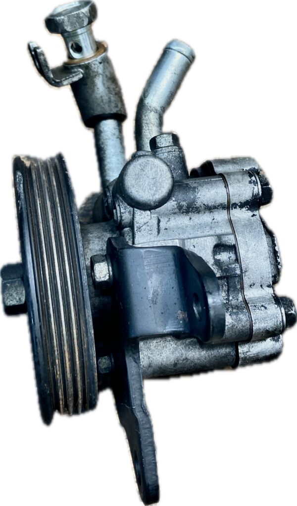 bomba_direccion_5001874075_renault_maxity_130_355_l1