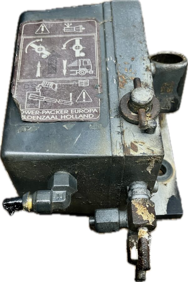 bomba_suspension_hidroactiva_42558828_iveco_iveco_iveco