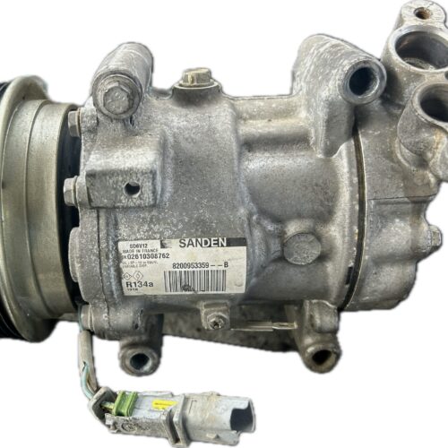 COMPRESOR DE AIRE ACONDICIONADO RENAULT RENAULT RENAULT - 8200953359