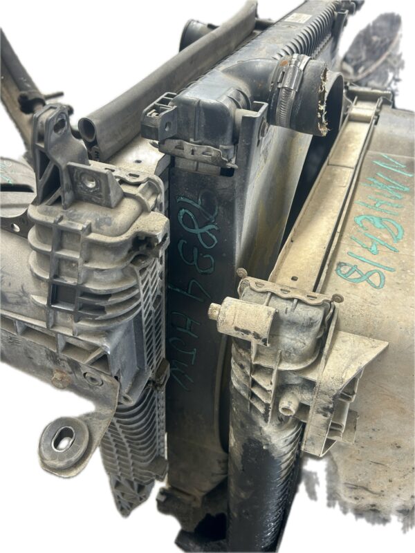 radiador_agua_504289350_iveco_iveco_eurocargo_180_e_28_k_tector_2000_275cv_5880cc_1007103