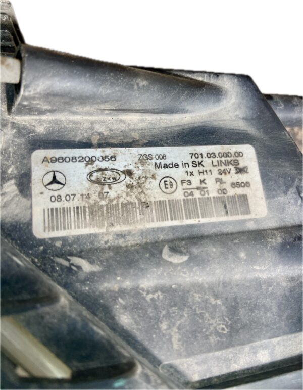 faro_antiniebla_izquierdo_a9608200756_mercedes_benz_mercedes_benz_actros_mp4_1843