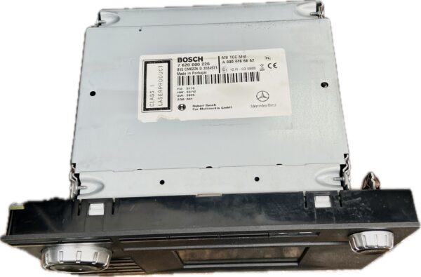 ecu_uce_centralita_a0004466662_mercedes_benz_actros_mp4_1843_l_2011