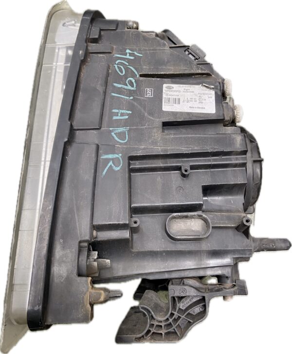 faro_derecho_82304585_volvo_volvo_fm_fm_410_2005_410cv_10800cc_1010739