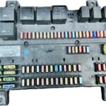 caja_de_fusibles_20367208_21732199_20568055_volvo_volvo_fm_fm_410_2005_410cv_10800cc_1010739