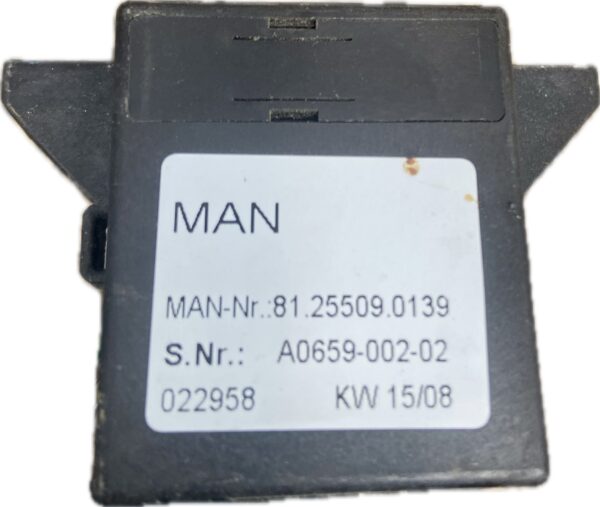 mando_intermitentes_81255090139_man_man_tgs_18_440_fak_fak_l_falk_falk_l_fhlk_fhlk_m_2007_440cv_10518cc_1009315