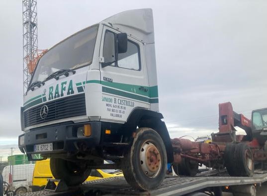 mercedes_benz_trucks_lk_ln