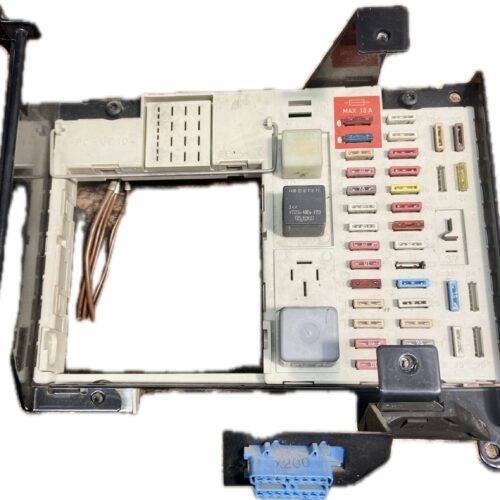 CAJA DE FUSIBLES MAN MAN TGS 18.440 FAK FAK-L FALK FALK-L FHLK FHLK/M 2007- 440CV 10518CC 1009315 - 81254446074