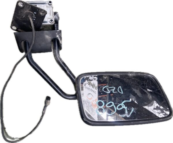 espejo_retrovisor_derecho_963019x225_nissan_cabstar_e_120_35_125_35_1006898