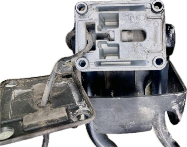 espejo_retrovisor_derecho_963019x225_nissan_cabstar_e_120_35_125_35_1006898