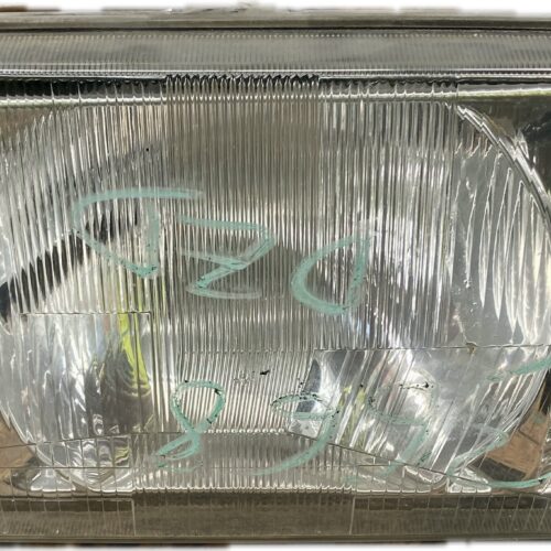 FARO DERECHO NISSAN CABSTAR E 120.35 125.35 -1006898 - 260109X205