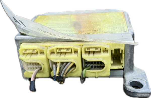 ecu_uce_centralita_7485142975_renault_trucks_renault_trucks_d_serie_10_p_210_2013_209cv_5132cc_1016574