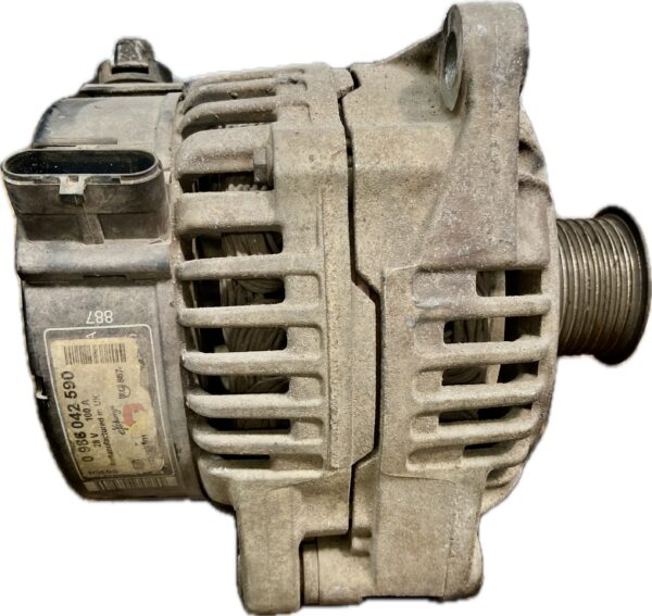 alternador_51261017242_0986042590_man_man_man