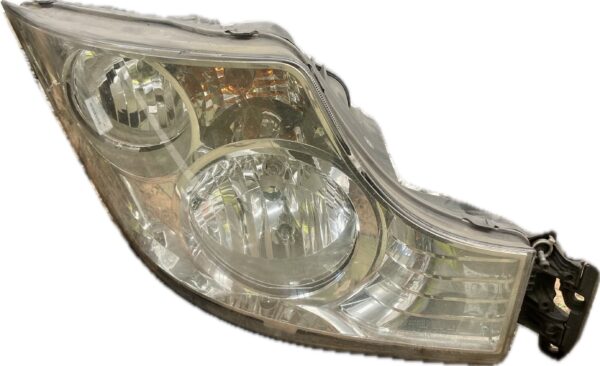 faro_derecho_a9608200339_mercedes_benz_mercedes_benz_actros_mp4_1848_l_2011_476cv_12809cc_1013910