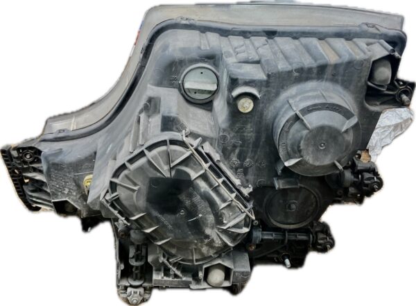 faro_derecho_a9608200339_mercedes_benz_mercedes_benz_actros_mp4_1848_l_2011_476cv_12809cc_1013910