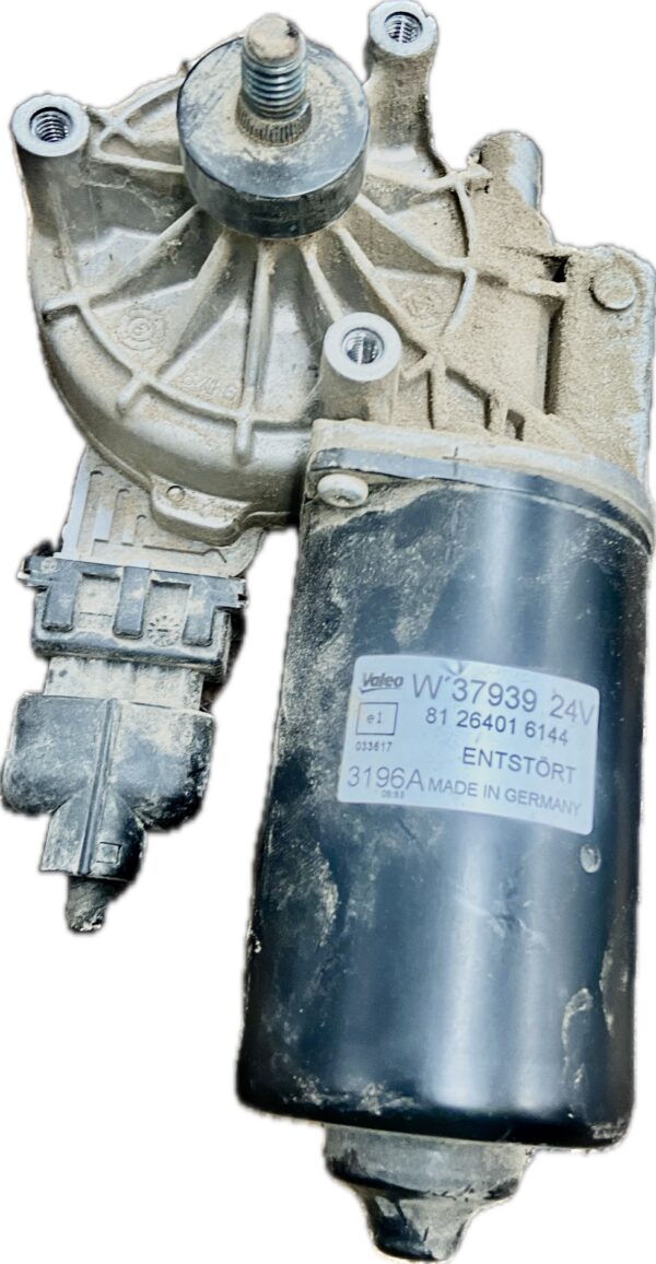 motor_limpia_delantero_81264016144_81264016145_man_man_tgx_18_500_euro_6
